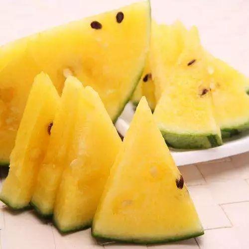 吃瓜哪个部位最好,瓜哪个部位最甘甜多汁？